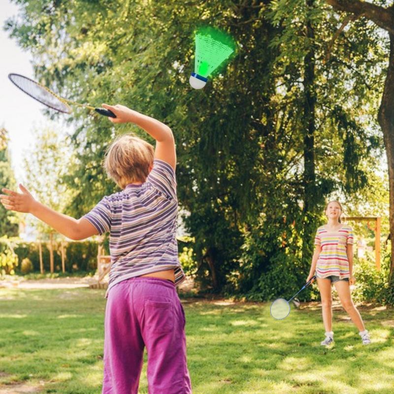 배드민턴 어두운 밤 다채로운 LED 조명, 스포츠 배드 - Badminton Nylon Shuttlecock 리뷰 및 가격